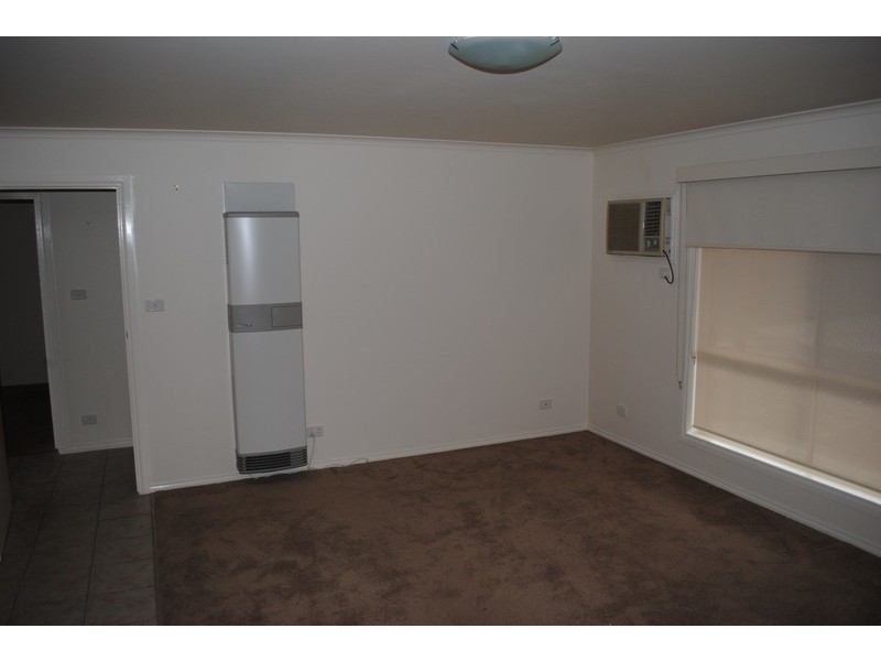 1/50 Clarke Street, Maryborough VIC 3465