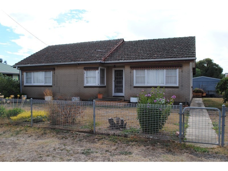 28 Scandanavian Crescent, Talbot VIC 3371