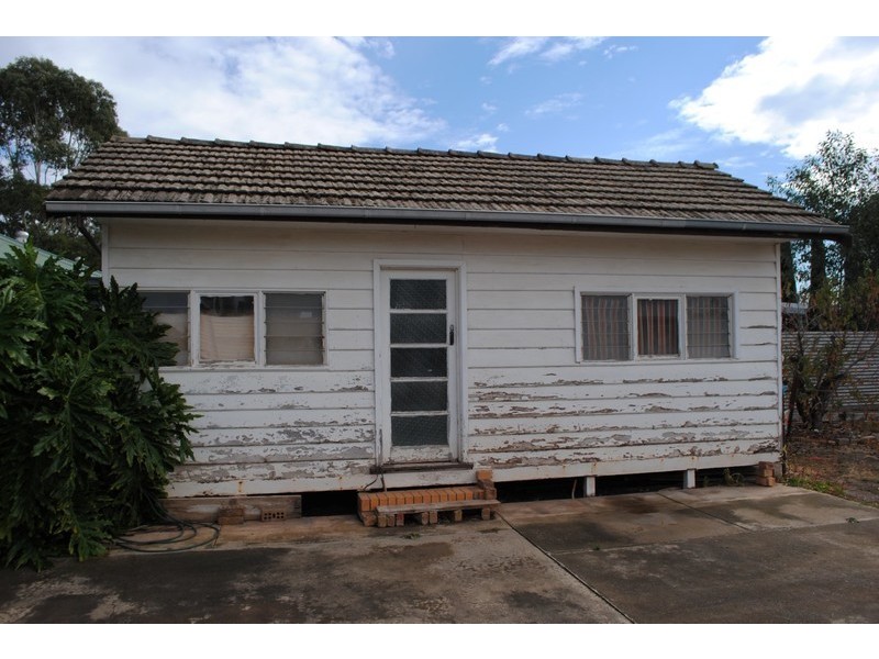 28 Scandanavian Crescent, Talbot VIC 3371