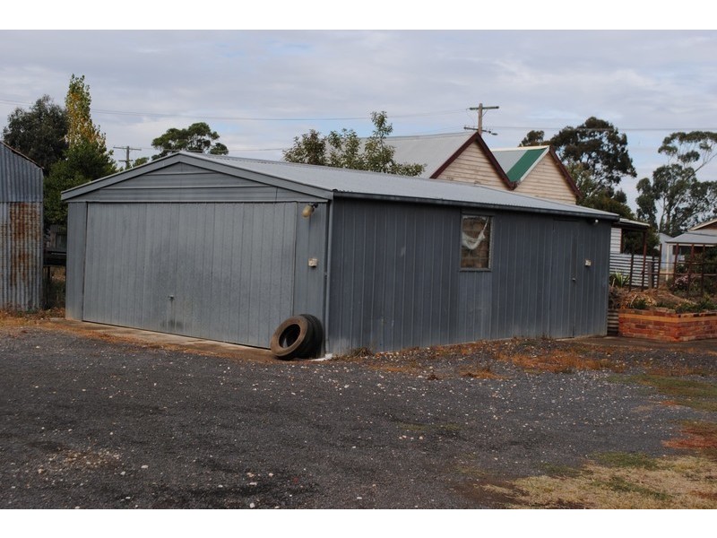 28 Scandanavian Crescent, Talbot VIC 3371