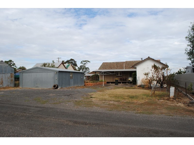 28 Scandanavian Crescent, Talbot VIC 3371