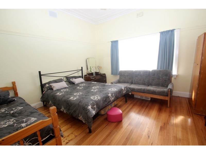 64 Majorca Road, Maryborough VIC 3465