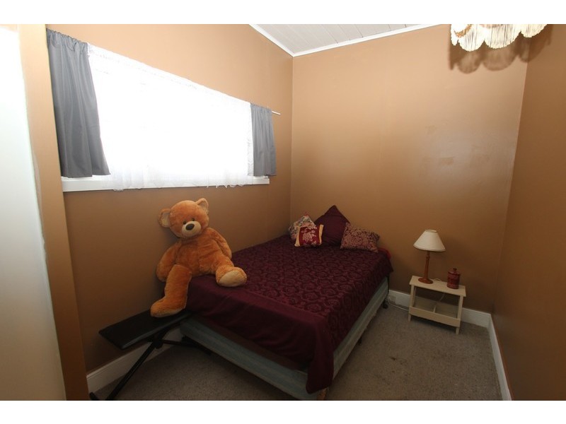 64 Majorca Road, Maryborough VIC 3465