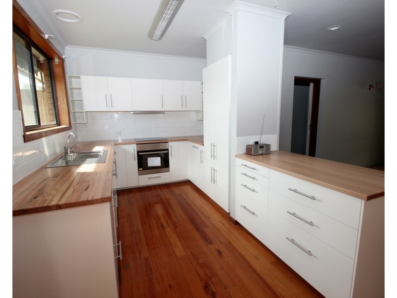 22 Ross Street, Maryborough VIC 3465