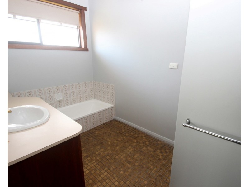 22 Ross Street, Maryborough VIC 3465