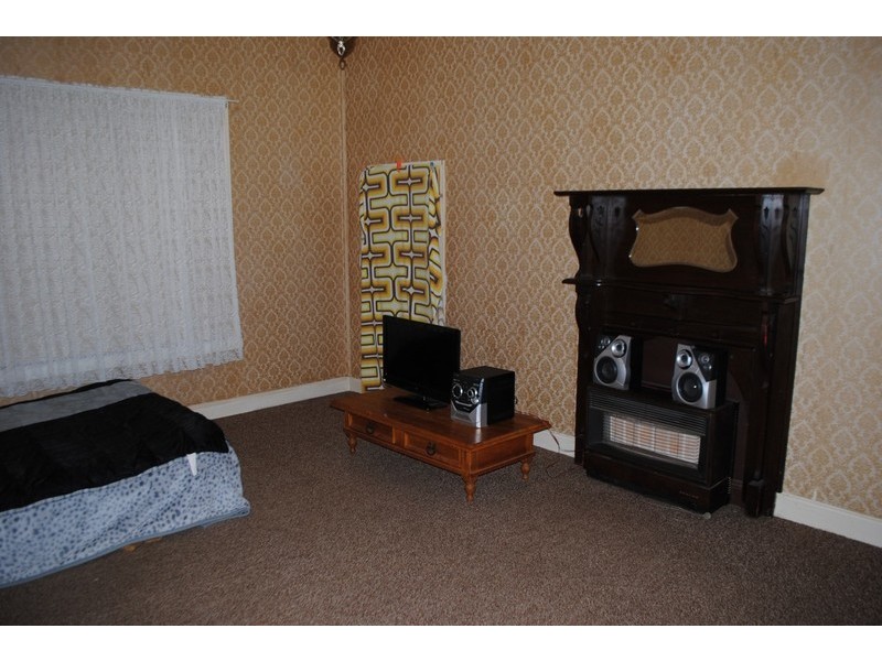 6 Marshall Street, Maryborough VIC 3465