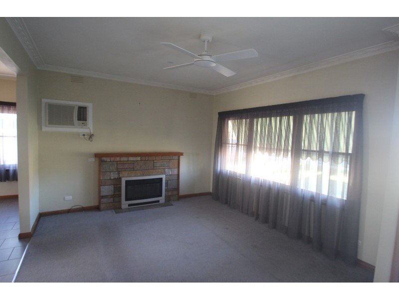 24 Peel Street, Maryborough VIC 3465