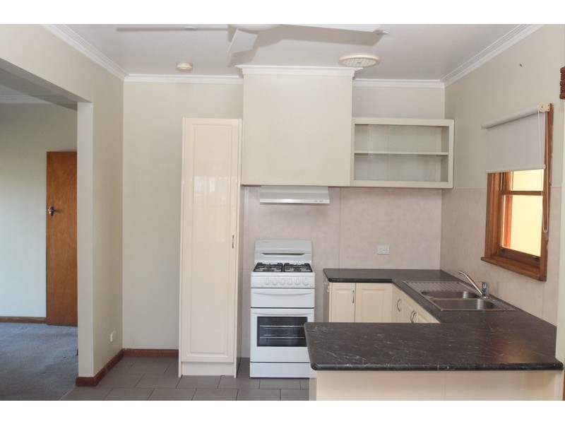 24 Peel Street, Maryborough VIC 3465