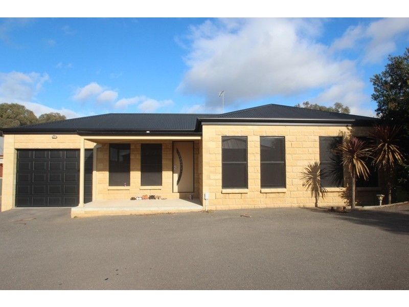 1/192 Gladstone Street, Maryborough VIC 3465