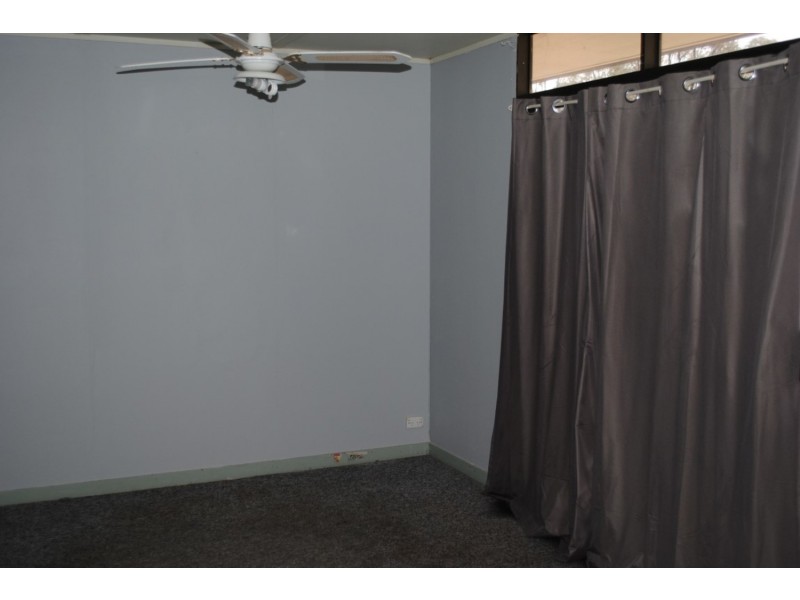 8/11-15 Mimosa, Maryborough VIC 3465