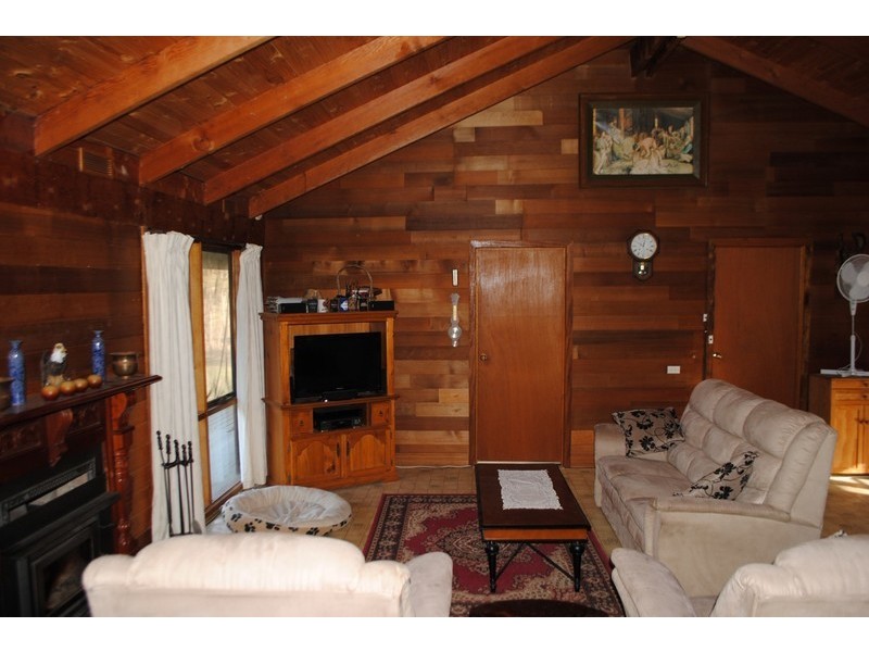 1360 Avoca-Talbot Road, Bung Bong VIC 3465