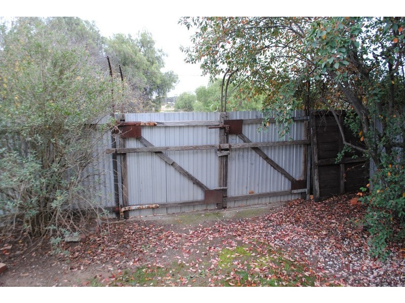 71 Park Road, Maryborough VIC 3465