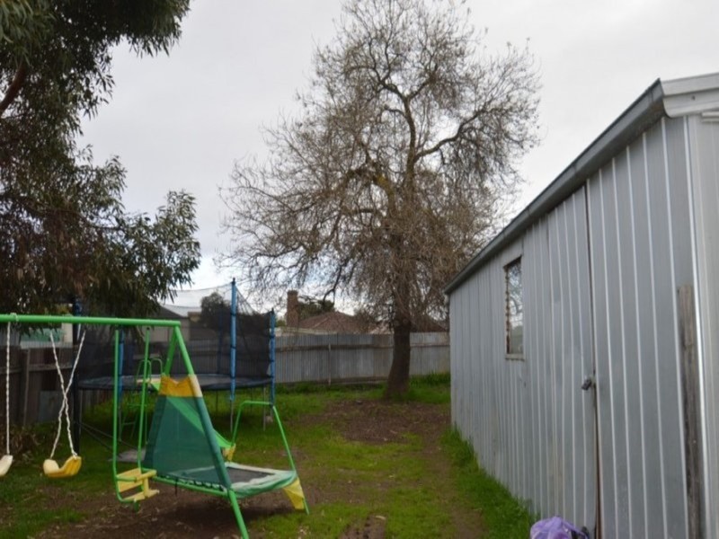 23 Gillies Street, Maryborough VIC 3465