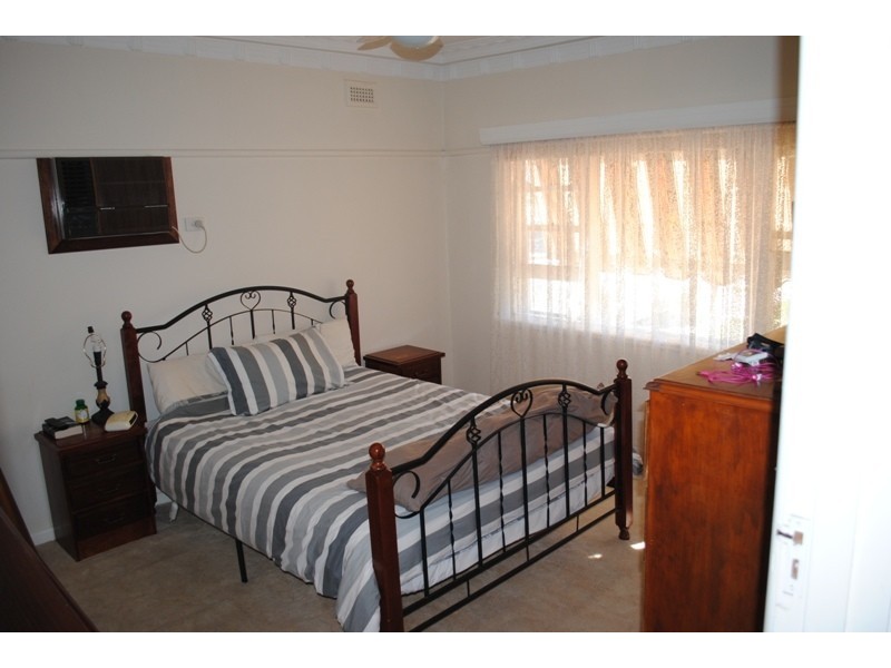 12 Laidlaw Street, Maryborough VIC 3465