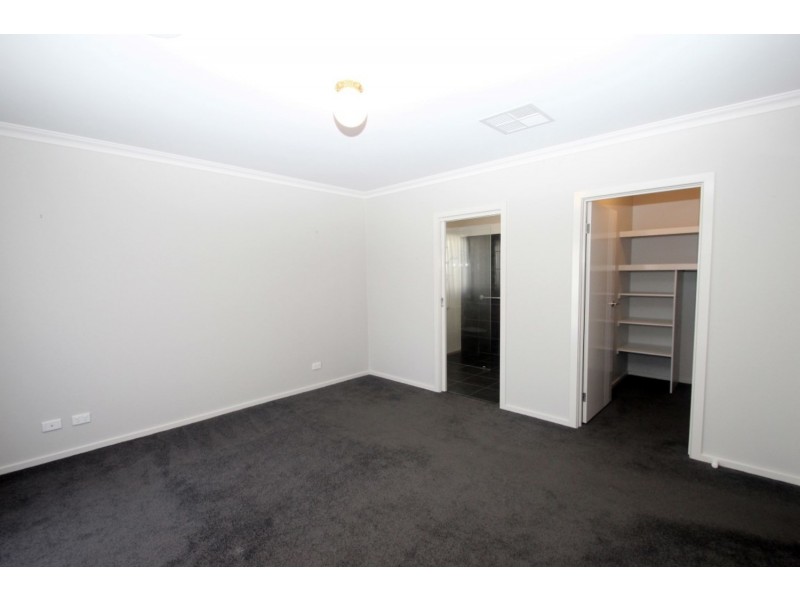 14 Holden Street, Maryborough VIC 3465