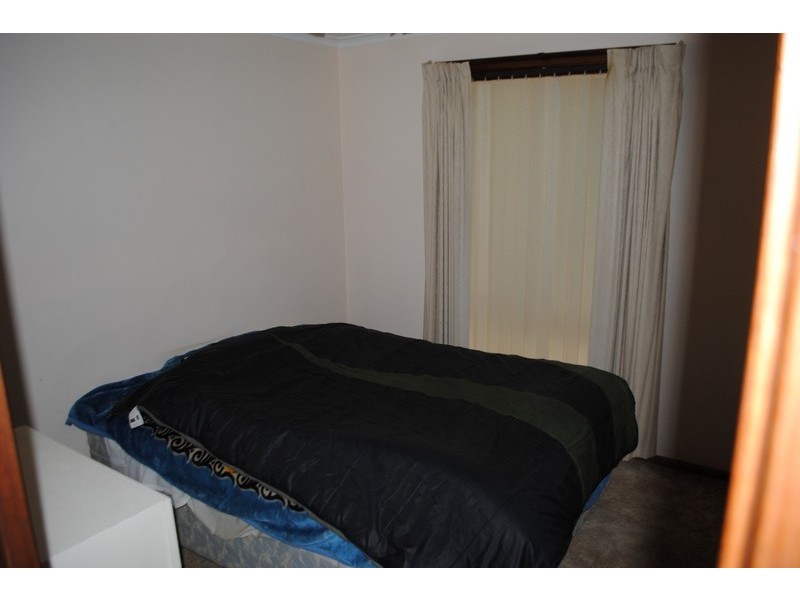 2/4 Ormond Avenue, Maryborough VIC 3465