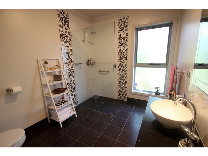 297 Gladstone Street, Maryborough VIC 3465