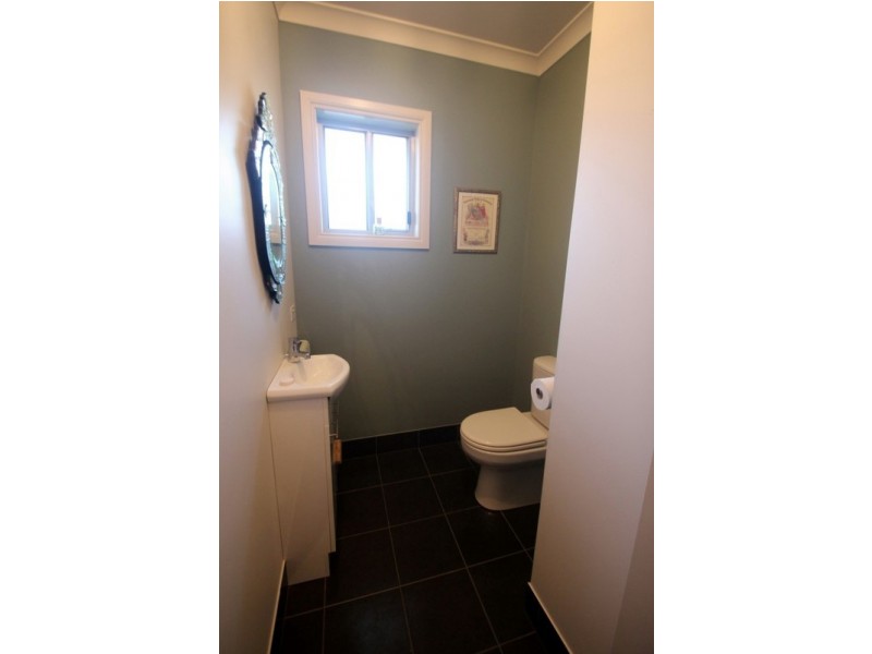 297 Gladstone Street, Maryborough VIC 3465