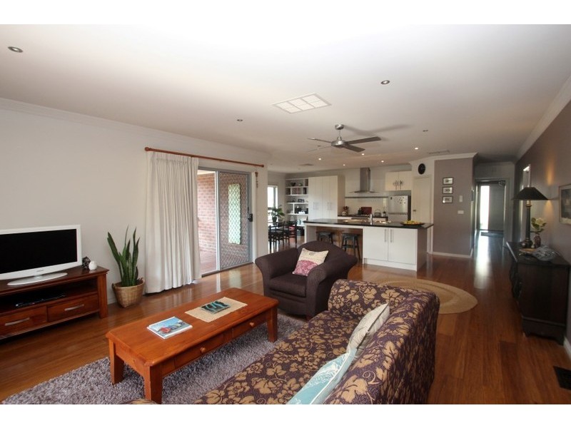 297 Gladstone Street, Maryborough VIC 3465