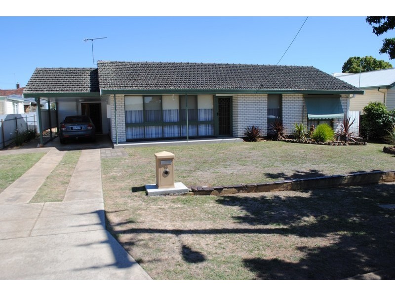 13 Rinford Street, Maryborough VIC 3465