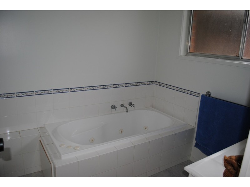 100 Gertrude Street, Maryborough VIC 3465