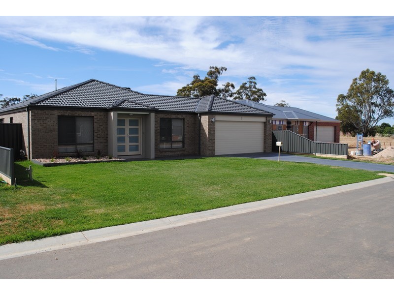 28 Hosken Street, Maryborough VIC 3465