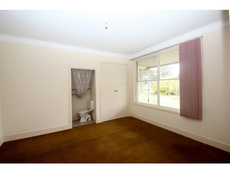 7 Belfast Road, Carisbrook VIC 3464