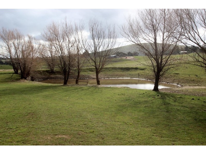 15 Wattle Gully Road, Mount Glasgow VIC 3371