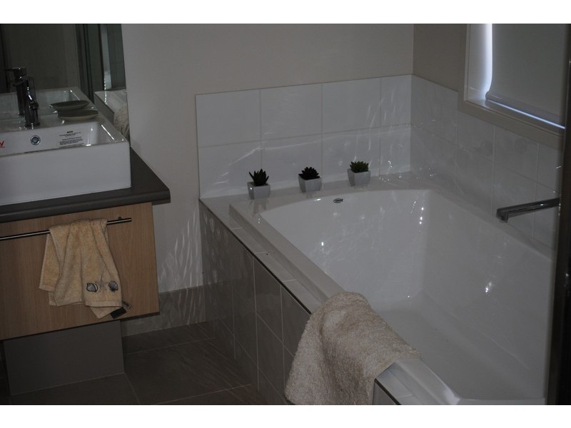 27 Hosken Street, Maryborough VIC 3465