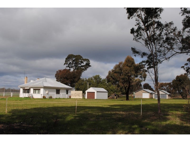 1236 Moonambel Road, Natte Yallock VIC 3465