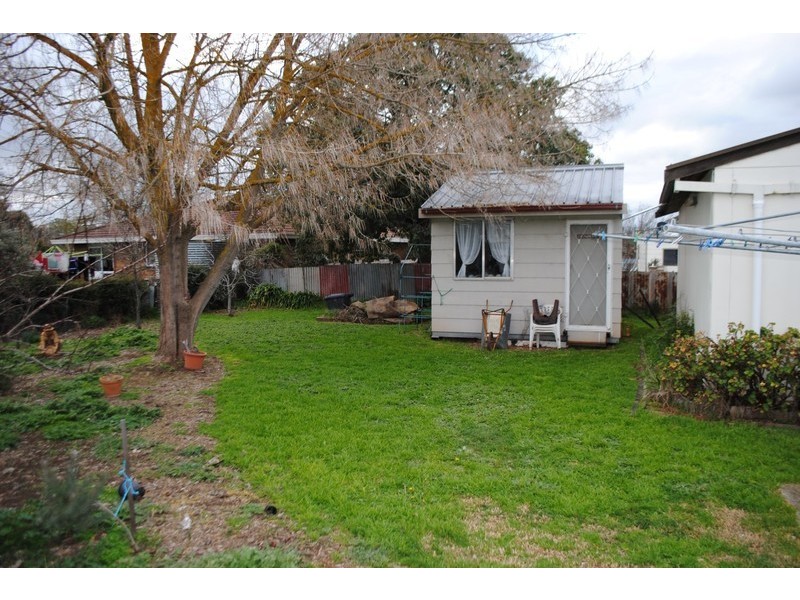 13 Faraday Street, Avoca VIC 3467