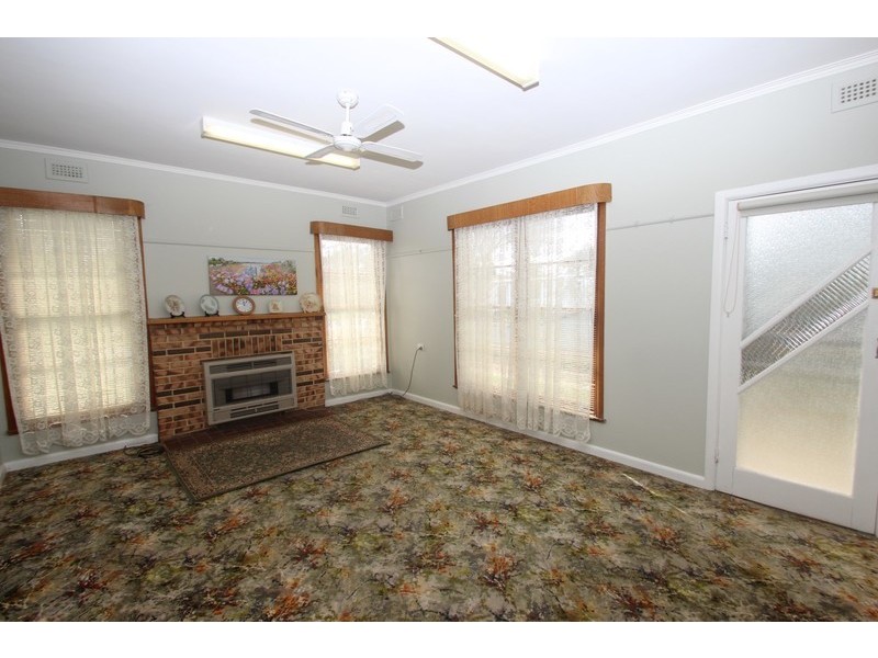 132  Loch Street, Maryborough VIC 3465