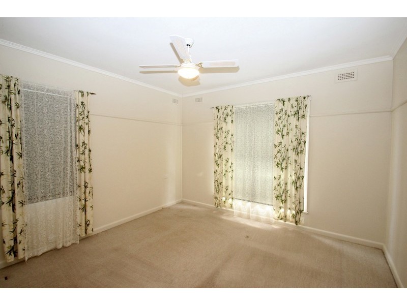 132  Loch Street, Maryborough VIC 3465