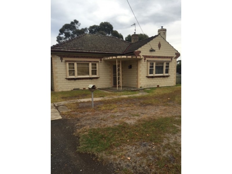 54 Majorca Road, Maryborough VIC 3465