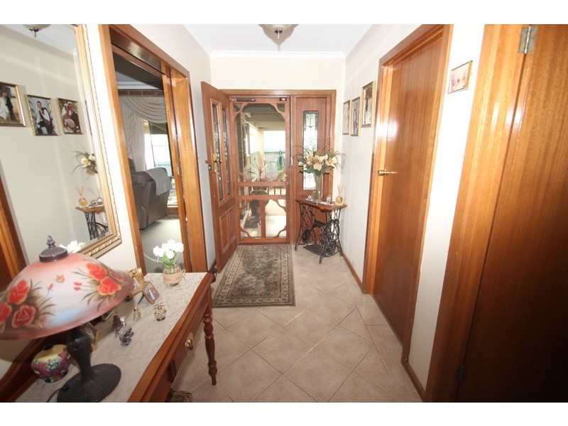 10 Holden Street, Maryborough VIC 3465