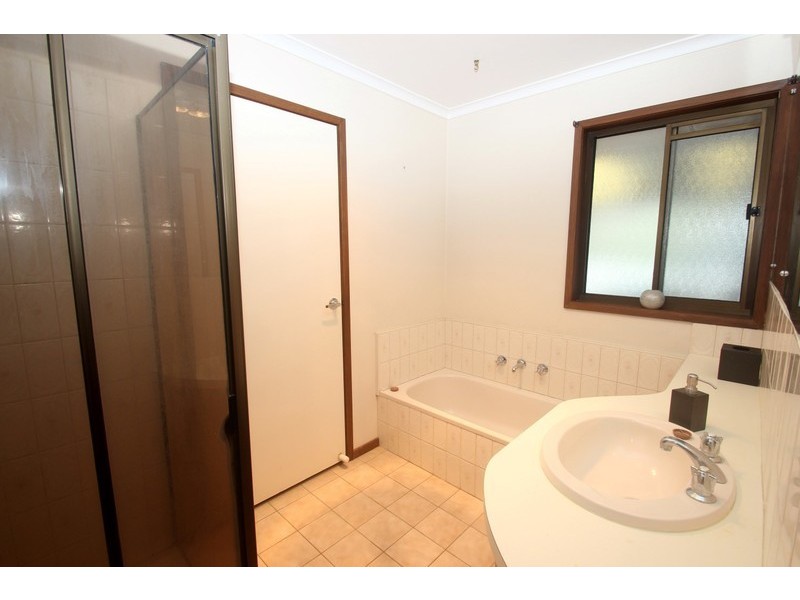 25 Ironbark Drive, Maryborough VIC 3465