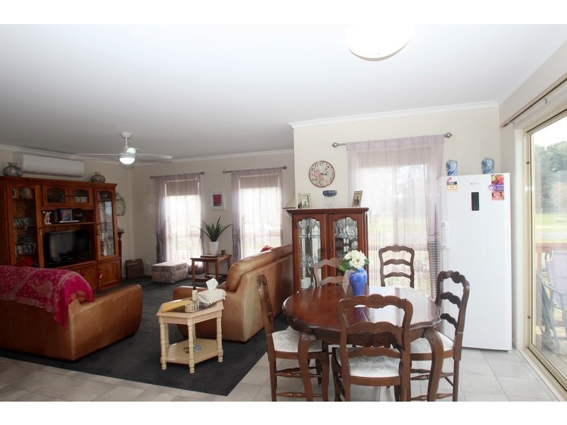 5 Queen Street, Carisbrook VIC 3464