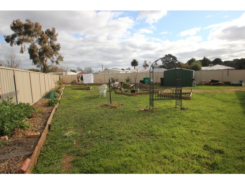 5 Queen Street, Carisbrook VIC 3464
