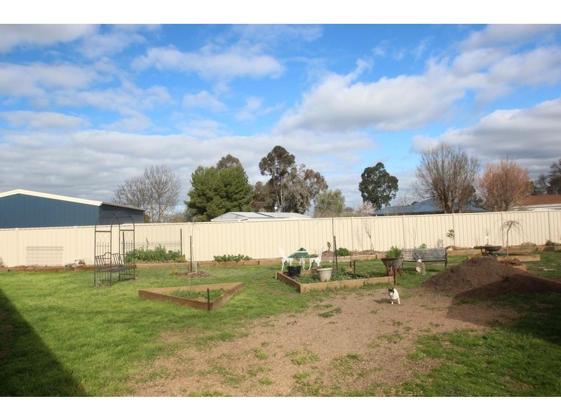 5 Queen Street, Carisbrook VIC 3464