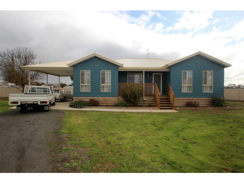 27  Birch Street, Carisbrook VIC 3464