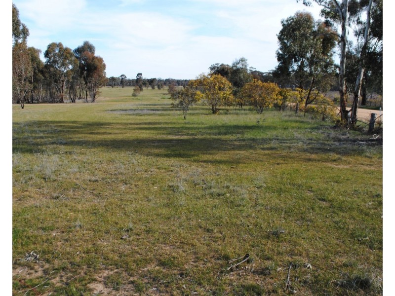 218 Alma-Bowenvale Road, Alma VIC 3465