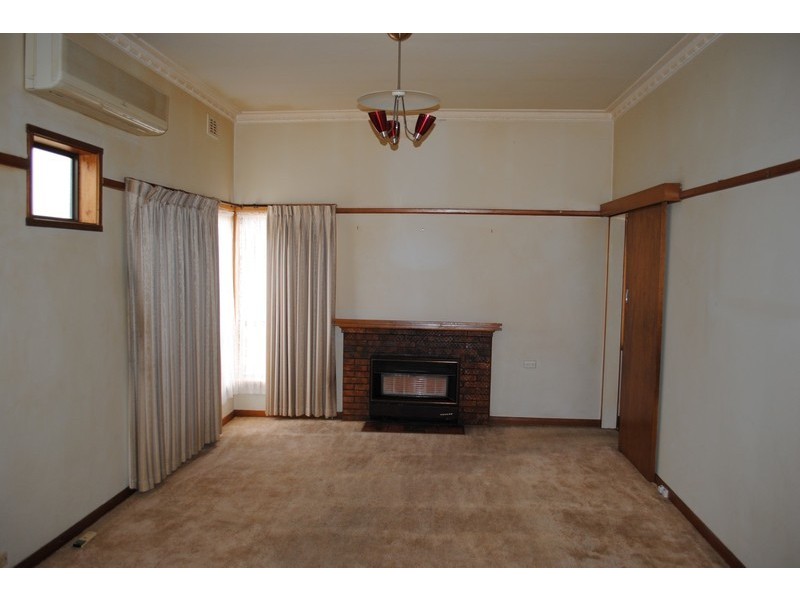 11 Burke Street, Maryborough VIC 3465