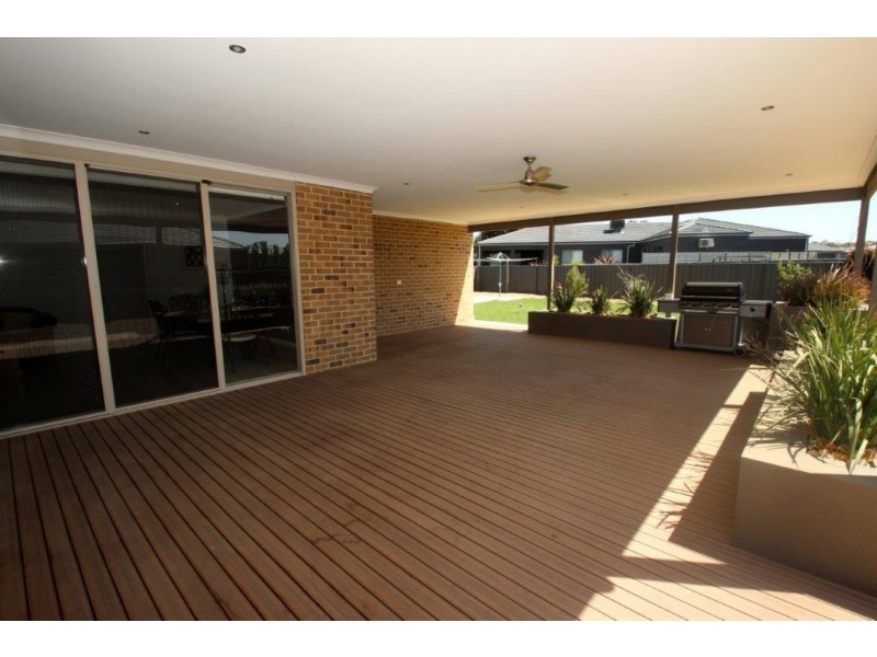 6 Parklands Court, Maryborough VIC 3465
