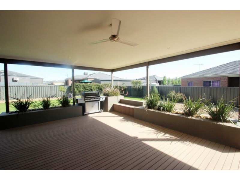 6 Parklands Court, Maryborough VIC 3465