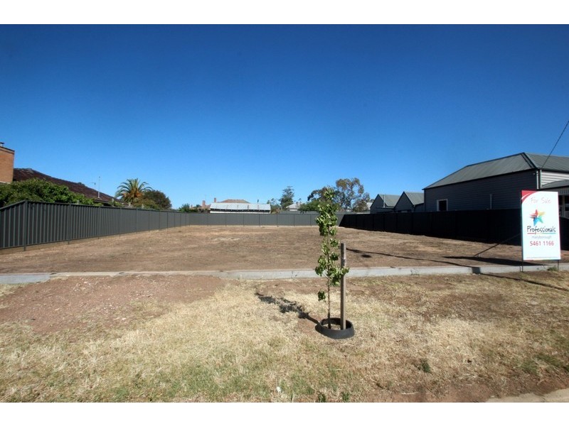 14 Hope Street, Maryborough VIC 3465