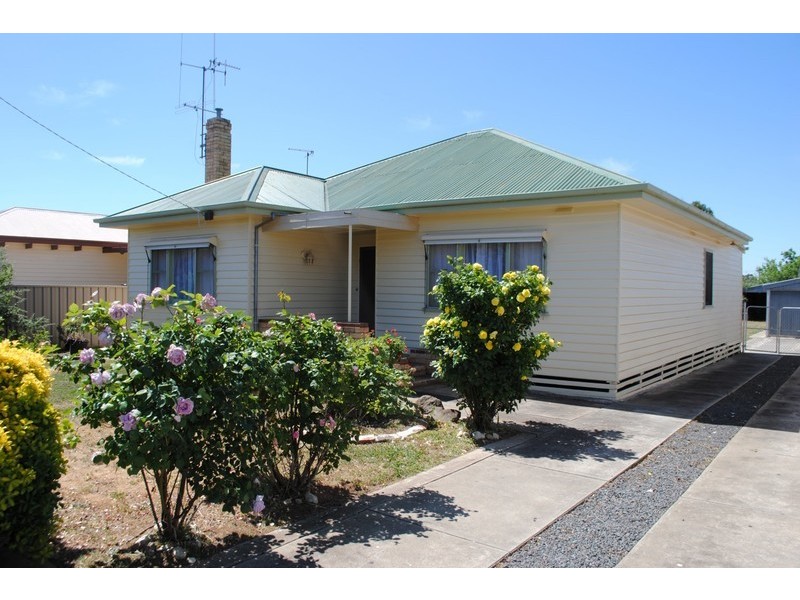 42 Wills Street, Maryborough VIC 3465