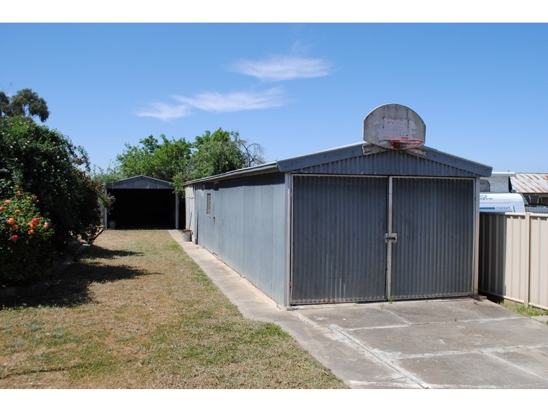 42 Wills Street, Maryborough VIC 3465