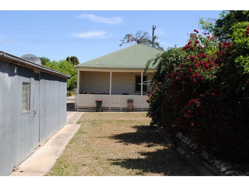 42 Wills Street, Maryborough VIC 3465