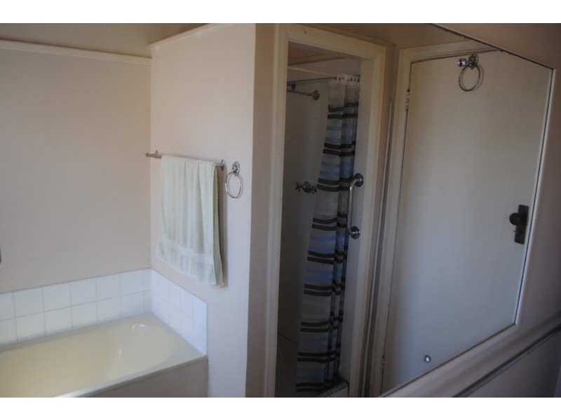 42 Wills Street, Maryborough VIC 3465