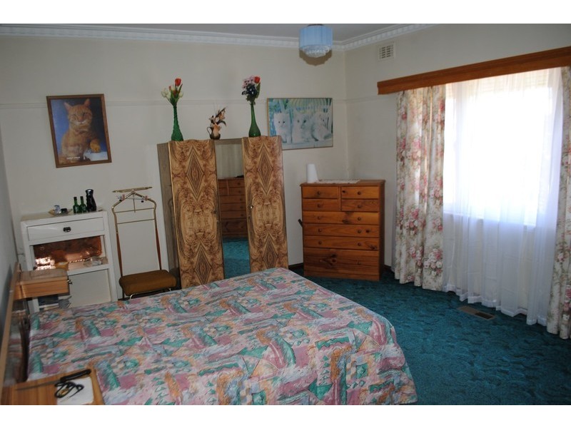 42 Wills Street, Maryborough VIC 3465